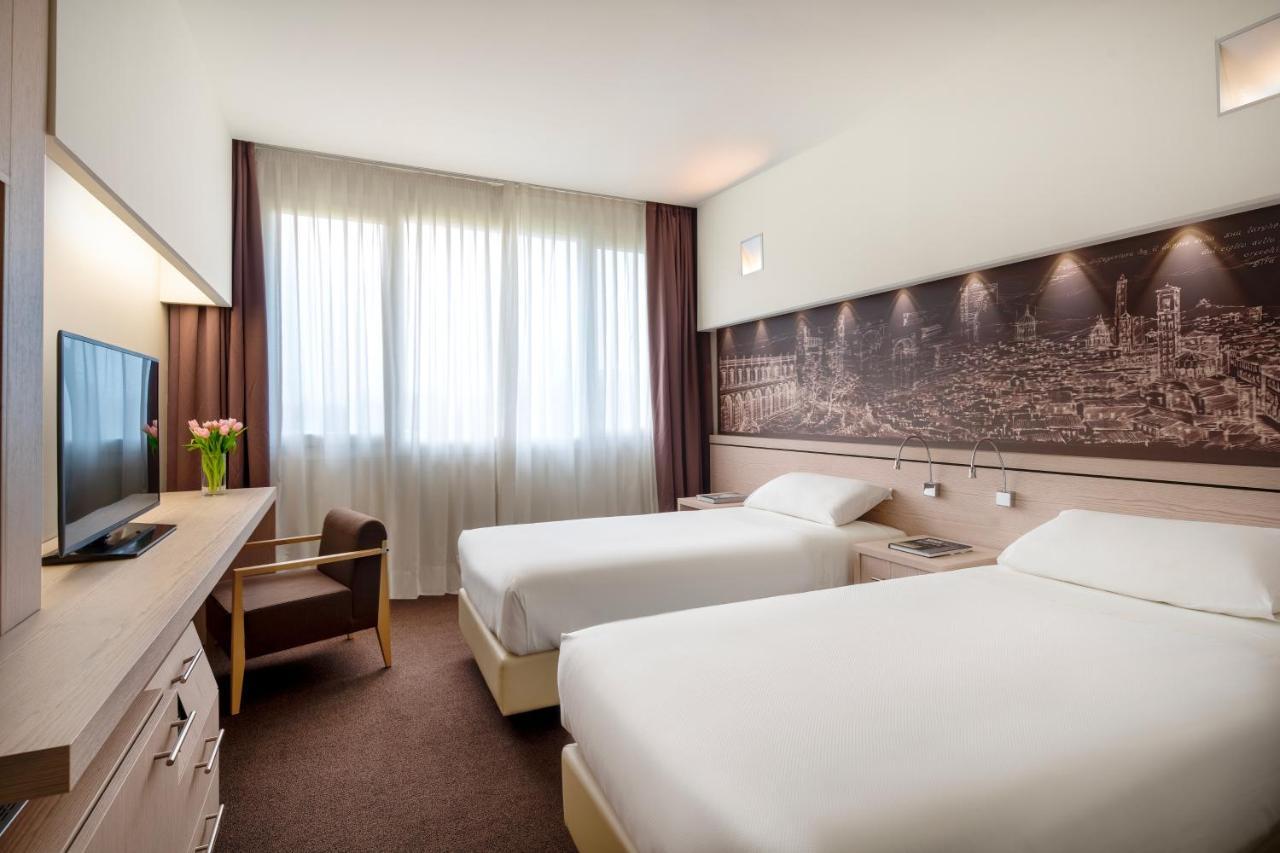 Una Hotels Bologna San Lazzaro San Lazzaro di Savena Zewnętrze zdjęcie
